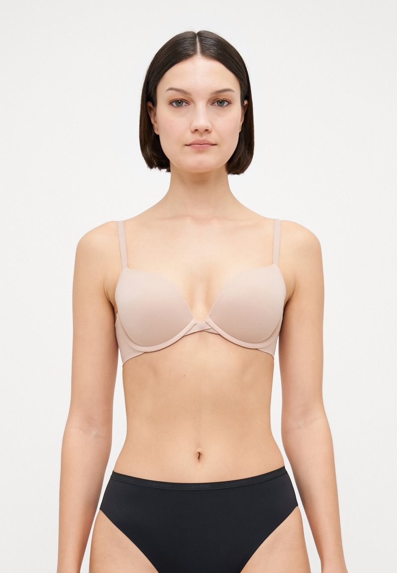 CALVIN KLEIN SUJETADOR C/A/PUSH UP QF73157NS PIEL T.95/A
