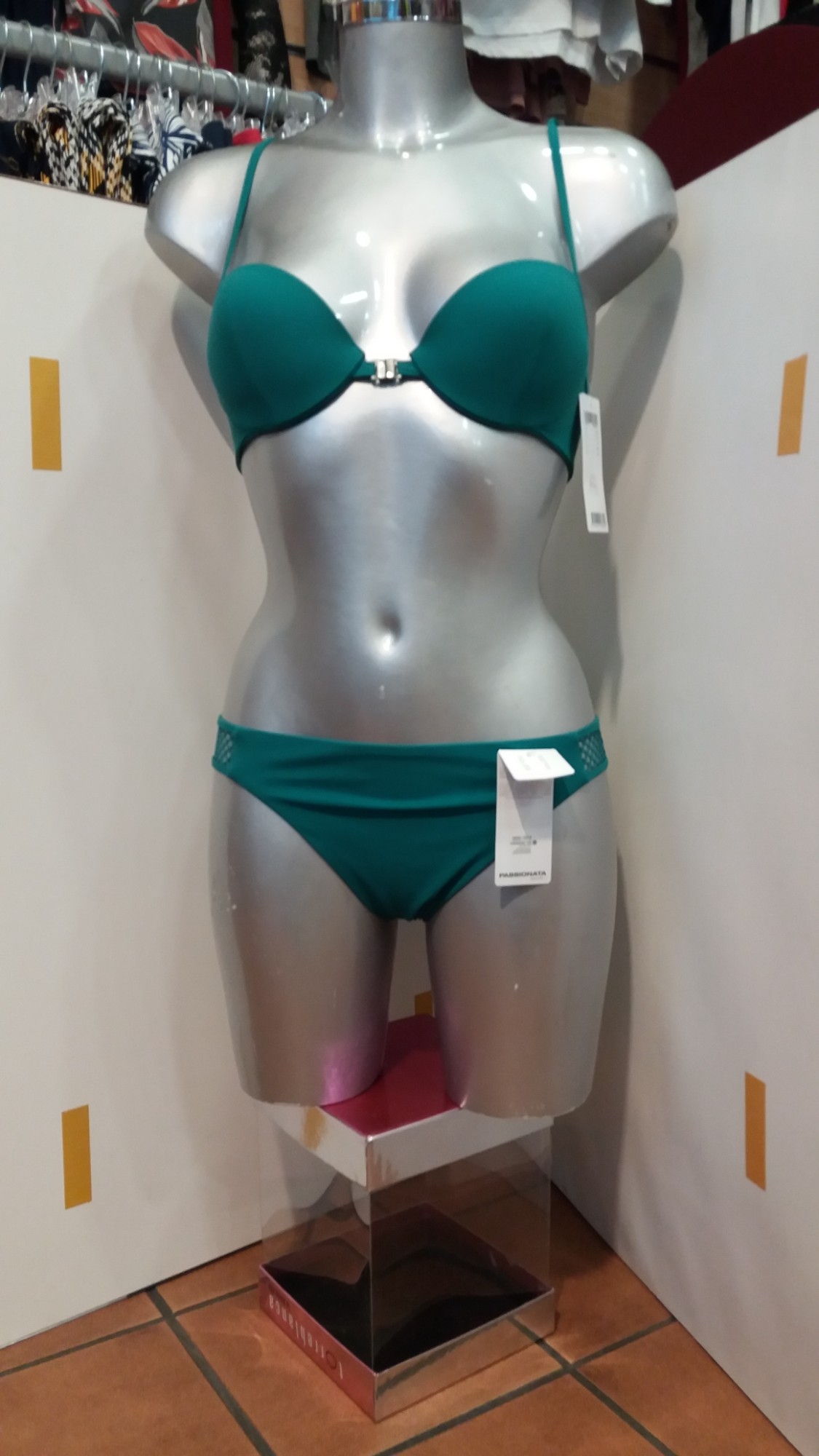 PASSIONATA BIKINI COMPLETO A/DELANTERA  C/FOAM /AROS 42E2A7 VERDE MUSGO T.85B