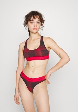 CALVIN  KLEIN  TOP+BRAGA  ROJO  NEGRO  CAJA  REGALO QF6703A 74W  T.L/G